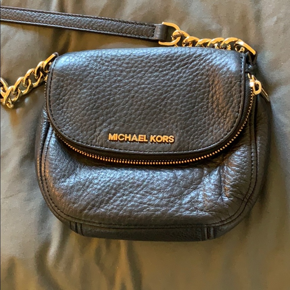 Michael Kors crossbody purse